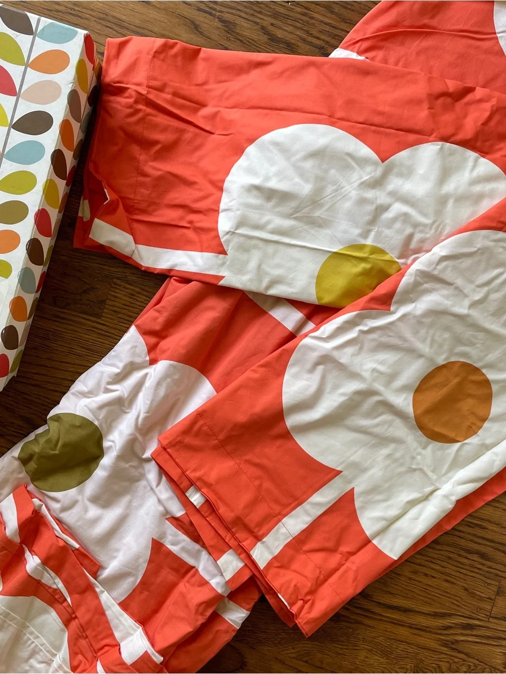 NIB Orla Kiely KING SIZE Giant Abacus Floral in Tomato Cotton Duvet + 2 Pillows